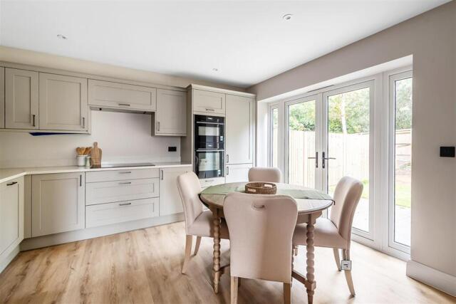Paddock Grove, Off Guildford Road, 2 Bedroom House