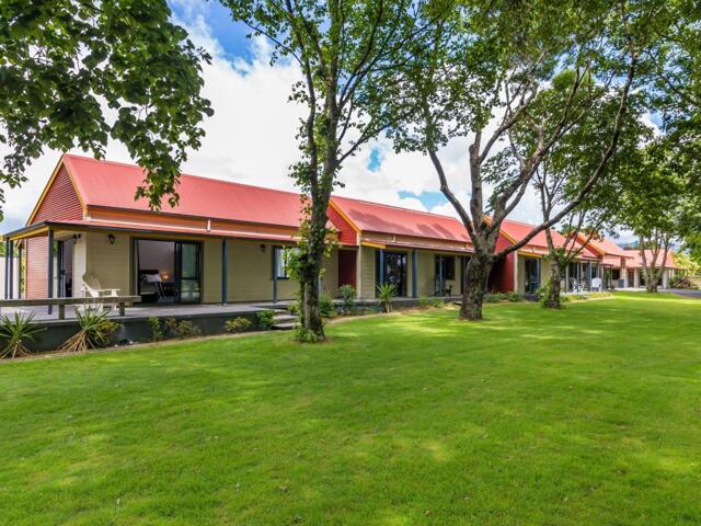 Hospital Road, Greytown, Greytown, Oak Estate Motor