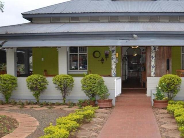 Rissik Street, Kruger National Park, Stoep Cafe Guest