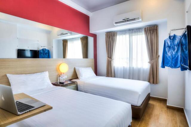 Jl. Jendral Sudirman, Kelurahan Ilir Iii Kecamatan Ilir Timur,palembang, Monoloog Hotel Palembang Jl. Jendral Sudirman, Kelurahan Ilir Iii Kecamatan Ilir Timur,palembang, Monoloog Hotel Palembang