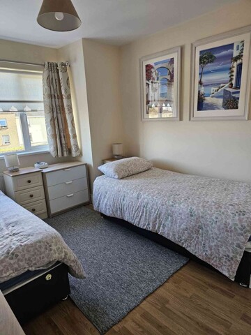 Cappagh,room For Rent