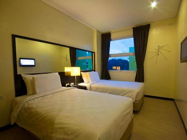 Calindagan Corner South Road, Dumaguete Central Business District, Dumaguete, Go Hotels Dumaguete