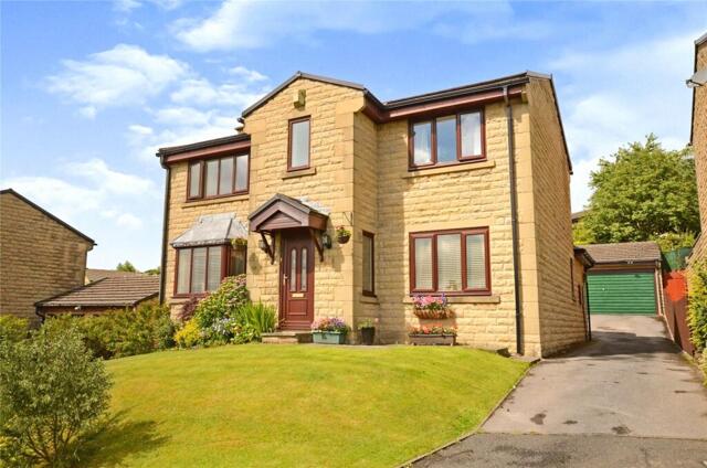 Whaley Bridge, Hockerley Avenue, High Peak, 4 Bedroom House