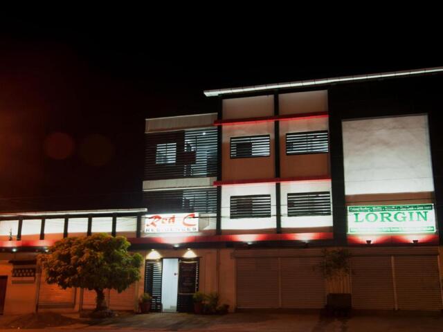Tambo Highway, Hinaplanon, Iligan City, Red-c Residences, Serviced