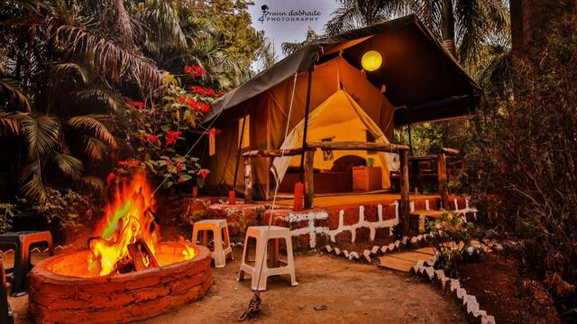 Wai Panchgani Road, Main Road, Panchgani, Pixotell Sherbaug Tents