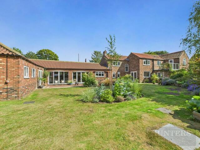 Main Street, Fraisthorpe, 5 Bedroom Detached