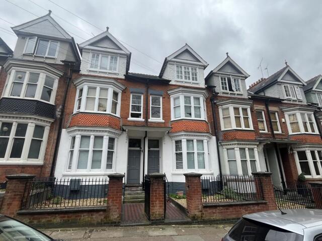 Wentworth Road, Leicester, 6 Bedroom House