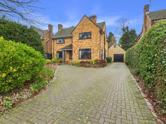 Holtspur Top Lane, Beaconsfield, 4 Bedroom Detached