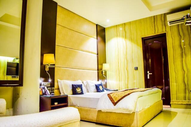 Rai Market Rd, Ambala, Hotel Puran Palace