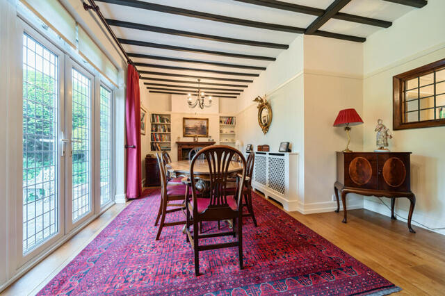 Myddelton Park, London, 2 Bedroom Detached