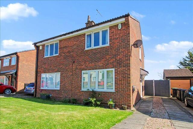 Giltbrook, Turner Drive, Nottingham, 2 Bedroom Semi-detached