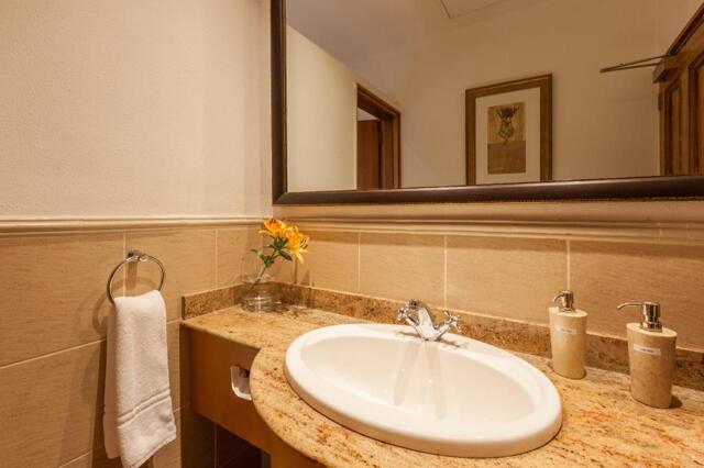 Corner Park And Hill Streets, Pretoria, Courtyard Hotel Arcadia