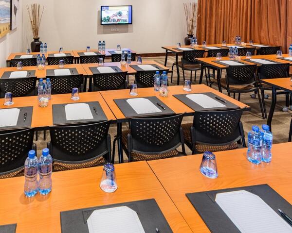 Knysna Road, Opposite Garden Route Mall, George, George, Town Lodge George
