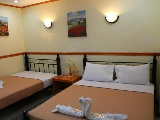 Military Cut-off, Baguio, Marian Palazz Hotel