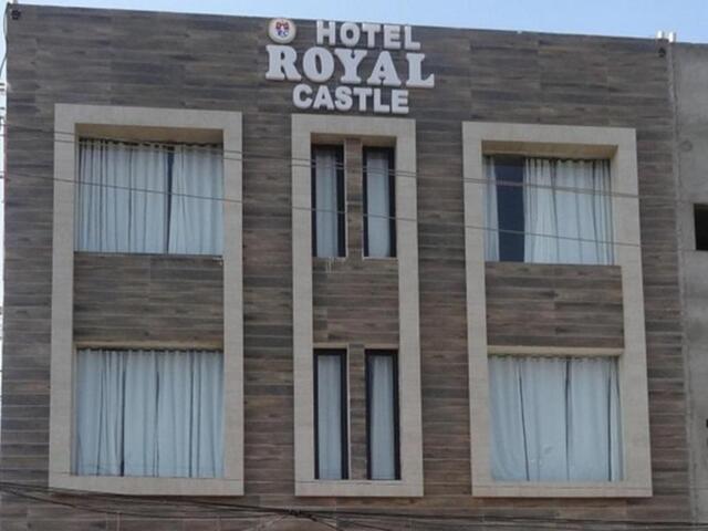 Zirakpur-panchkula Highway,zirakpur, Panchkula, Hotel Royal Castle