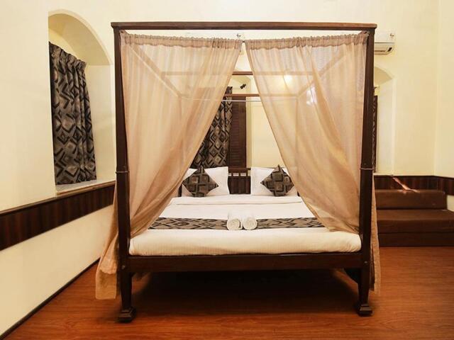 R.c.church Road, Next To Matheran Police Station, Matheran, Maharashtra,matheran, Westend Hotel, Hot