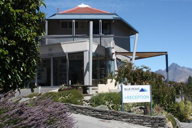 Sydney Street, Queenstown, Blue Peaks Lodge Sydney Street, Queenstown, Blue Peaks Lodge