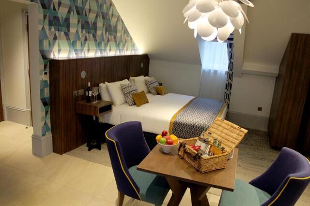 - Jesmond Road, Newcastle Upon Tyne, 91 Aparthotel Jesmond