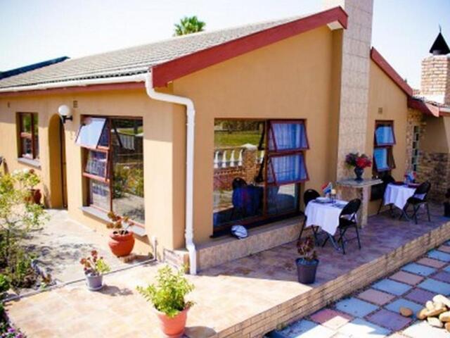 No  Glenside Crescent Marinda Heights Kuilsriver, Cape Town, Turningpoint Bed And
