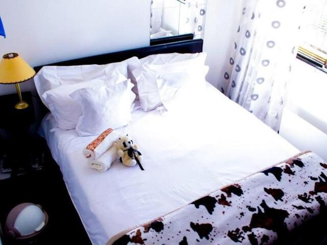 No  Glenside Crescent Marinda Heights Kuilsriver, Cape Town, Turningpoint Bed And
