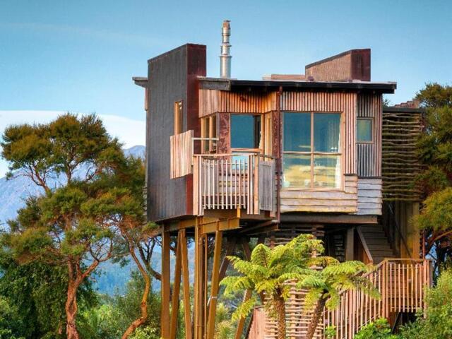 Station Road, Kaikoura, Hapuku Lodge And