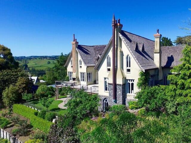 Esdaile Road, Tauranga, The French Country
