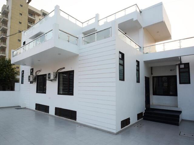 Plot No.,rajendra Colony, Sector,faridabad, Haryana,india, Faridabad, Comfort Stay, Guesthouse/bed