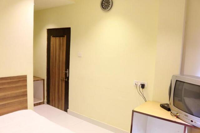 Zone  Mp Nagar Near Sargam Talkies Bhopal, Bhopal, Hotel Sudarshan Palace