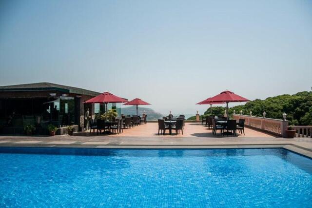 Kates Point Road, Mahabaleshwar, Brightland Resort & Kates Point Road, Mahabaleshwar, Brightland Resort &