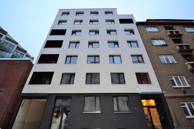 Drahobejlova /, Prague, Hotel Harfa, Hostel