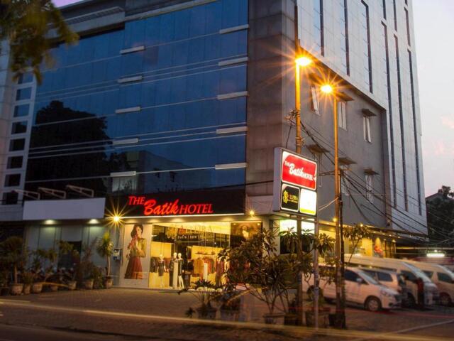Iskandar Muda Street, Medan, The Batik Hotel