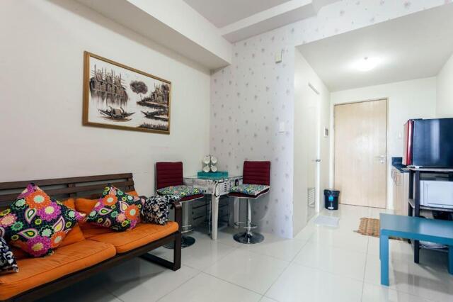 Unit  Tower  Wind Residences, Tagaytay-nasugbu Road, Tagaytay, Tower 3 Facing