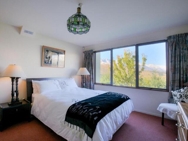 Goldleaf Hill, Queenstown, Alpine Suites, Guesthouse/bed