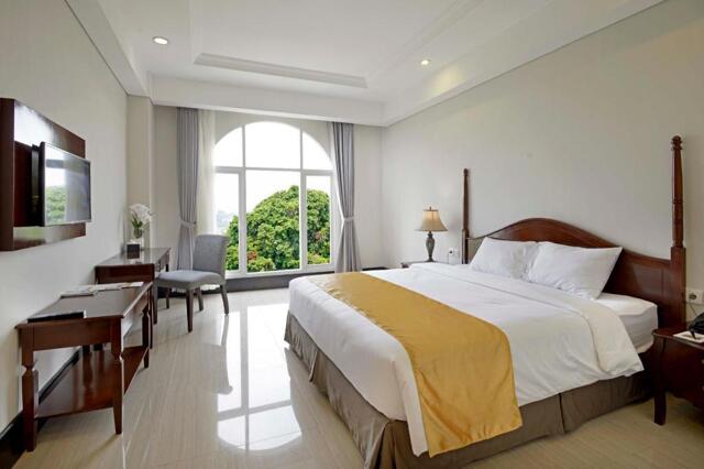 Jl. Ahmad Yani No. -, Bogor, The Sahira Hotel