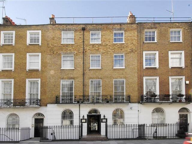 Gloucester Place, London, Park Avenue Baker Gloucester Place, London, Park Avenue Baker