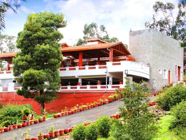 No. /, Kurinji Andavar Kovil Road, Next To Chettiyar Park, Kodaikanal, Park Royale Hotel