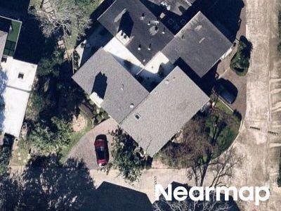 Woodway Dr Apt,houston, Foreclosure Townhouse In