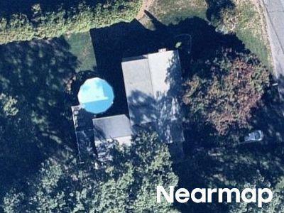 Jeffrey Rd, Bristol, Preforeclosure Single-family Home