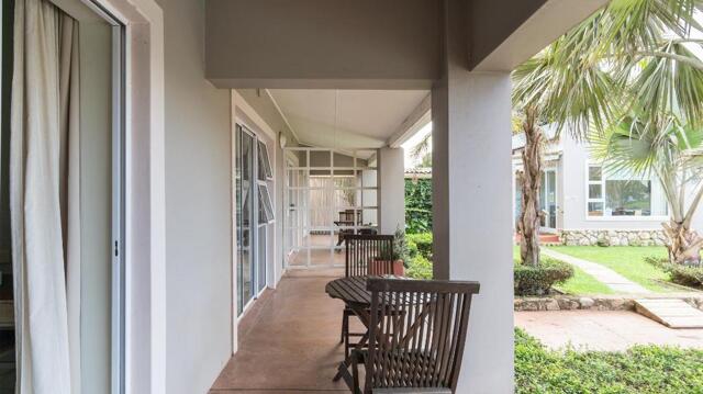 Gracillaria Crescent, West Coast, Blue Bay Lodge