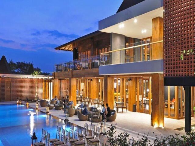 Jalan Greenwood Golf Mansion, Kota Araya, Malang, Djoglo Luxury Bungalow