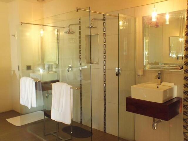 Gilfillan Street, Kruger National Park, Ecolux Boutique Hotel