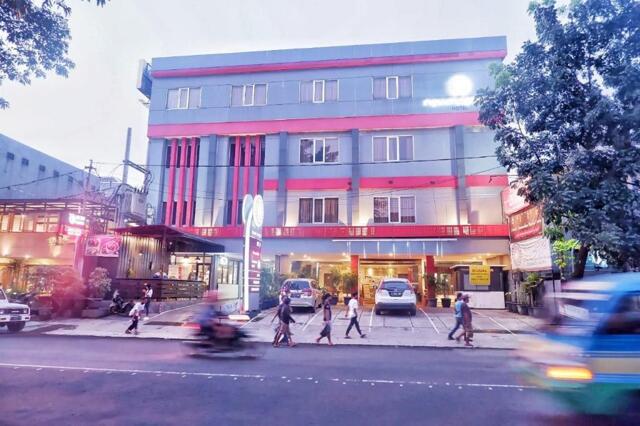 Jalan Terusan Pasir Koja No.-, Bandung, New Moonlight Hotel