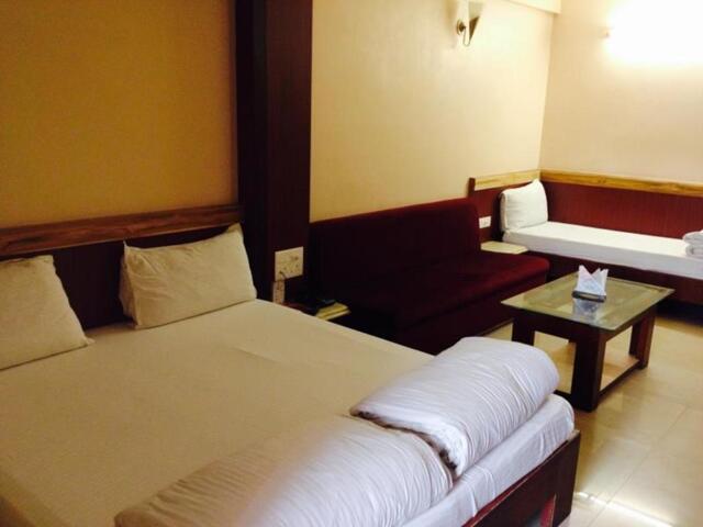 Zone-ii,close To Sargam Cinema, Bhopal, Jains Hotel Rajhans