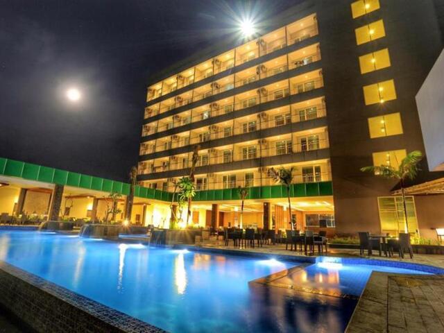 Jalan Perintis Kemerdekaan Km No., Makassar, Dalton Hotel Makassar Jalan Perintis Kemerdekaan Km No., Makassar, Dalton Hotel Makassar