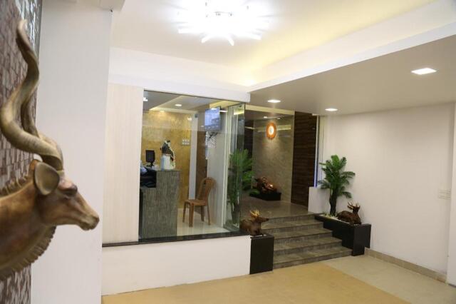 /b, Muthu Vinayagar Koil Street, Near Railway Station, Thiruvanamalai, Hotel Sree Shai