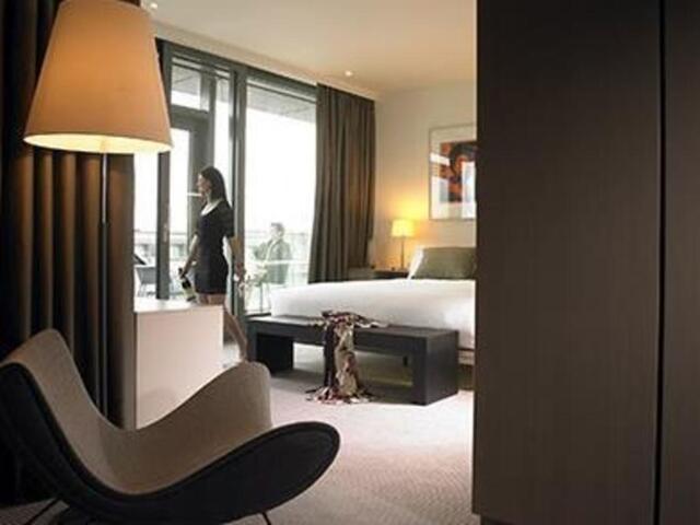 Point Village, Dublin, The Gibson Hotel