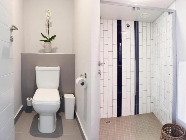 Regent Road, Cape Town, Mojo Hotel Sea