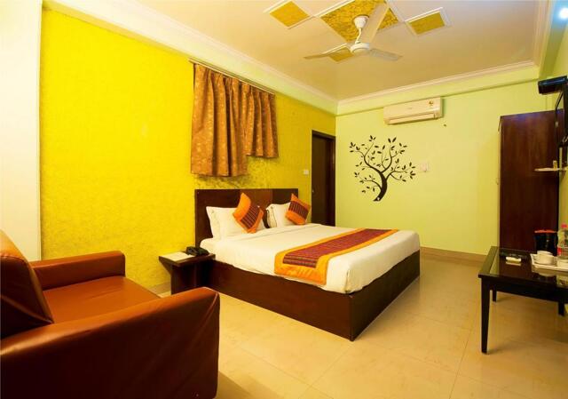 A-/ Road No-, A-block Mahipalpur Extn. New Delhi, New Delhi, Hotel Aditya Inn