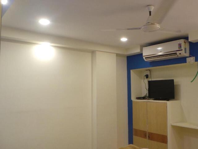 P D Mello Road,carnac Bunder, Mumbai, Dreamland Hotel, Hotel