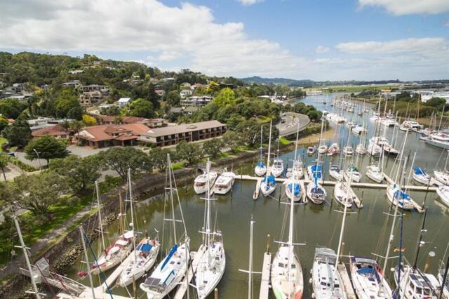 Riverside Drive, Whangarei, Distinction Whangarei Hotel